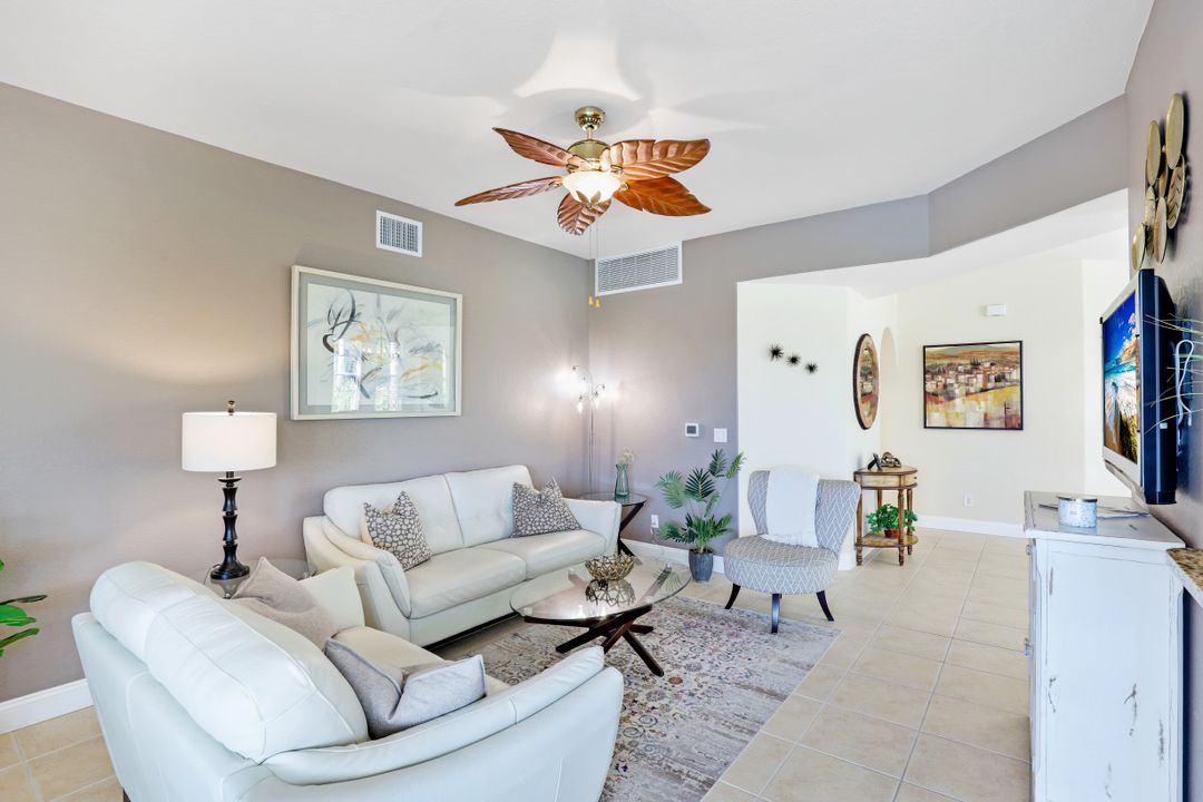 5518 Cape Harbour Dr #101, Cape Coral, FL 33914