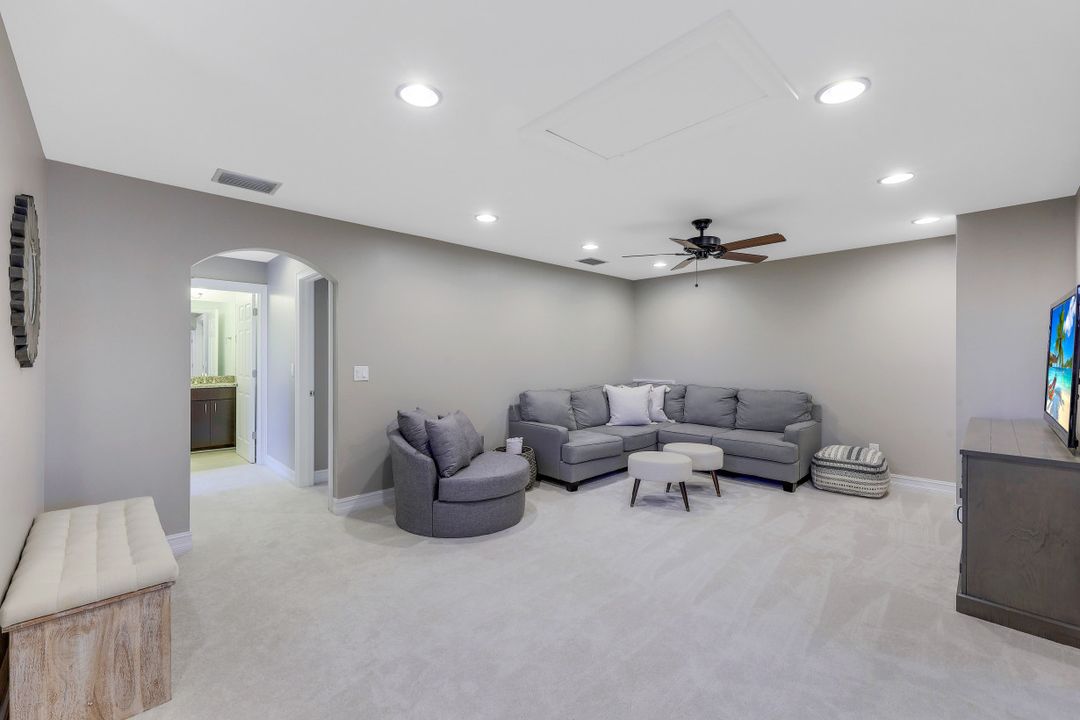 14470 Tuscany Pointe Trl, Naples, FL 34120