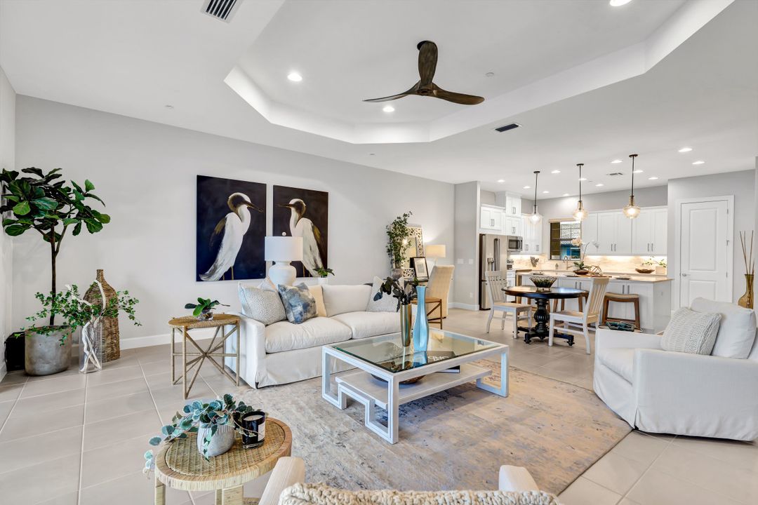 9645 Montelanico Loop #203, Naples, FL 34119