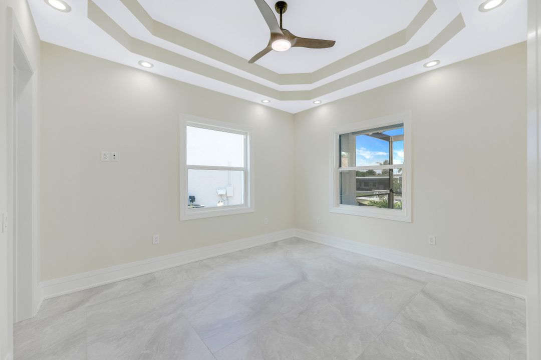 5332 Malibu Ct, Cape Coral, FL 33904