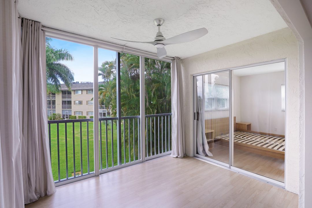 5467 Rattlesnake Hammock Rd #208C, Naples, FL 34113