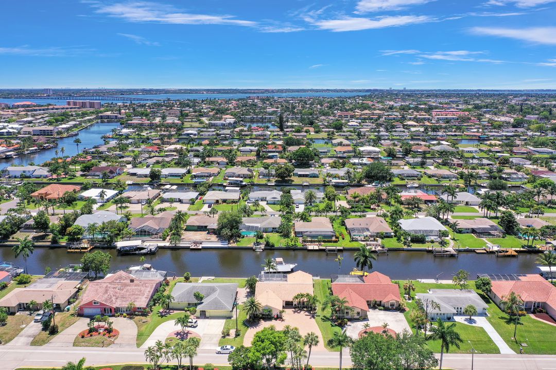 1708 Savona Pkwy, Cape Coral, FL 33904