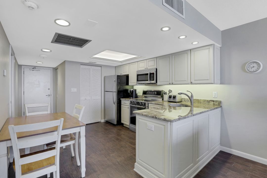 890 S Collier Blvd, Marco Island, FL 34145