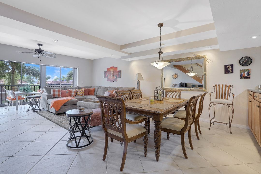 1400 Blue Point Ave #206, Naples, FL 34102