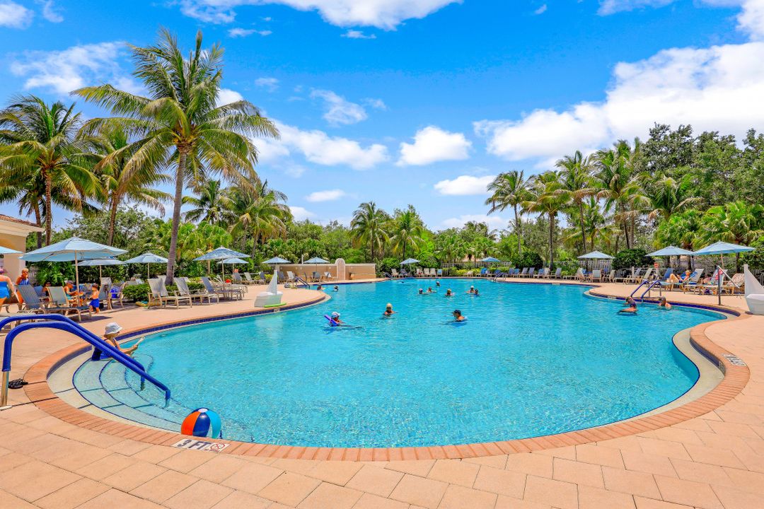 28037 Quiet Water Way, Bonita Springs, FL 34135