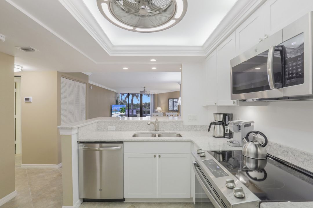 440 Seaview Ct #104, Marco Island, FL 34145