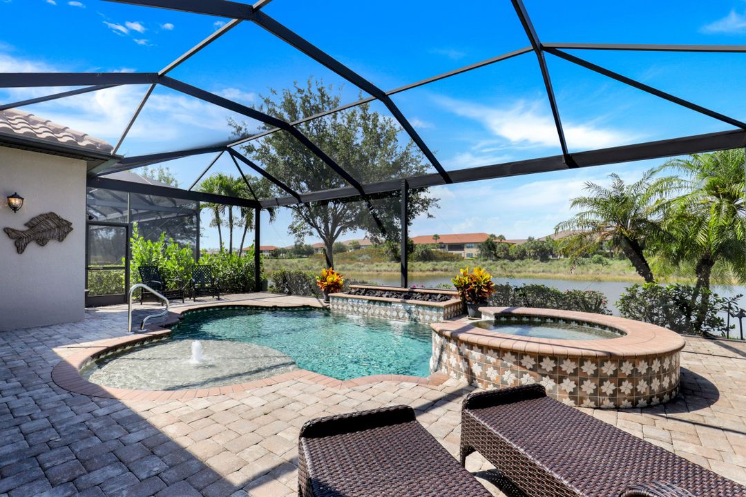 8697 Cavano St, Naples, FL 34119