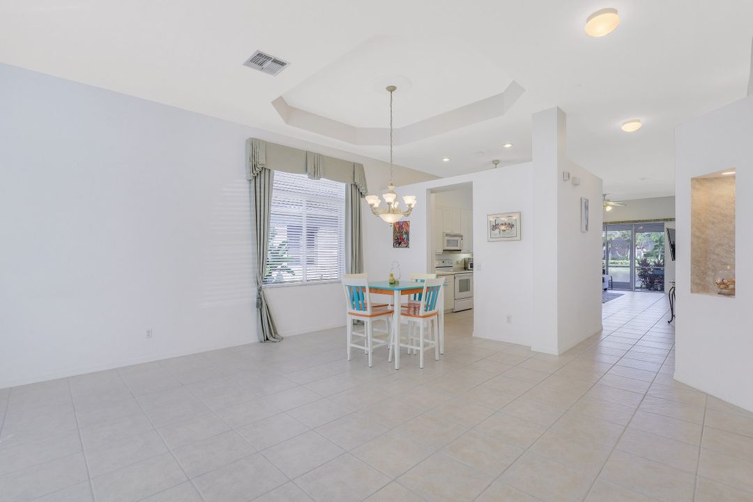 9290 Paseo De Valencia St, Fort Myers, FL 33908