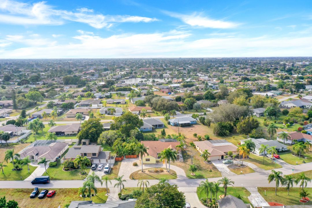 3914 SE 4th Ave, Cape Coral, FL 33904