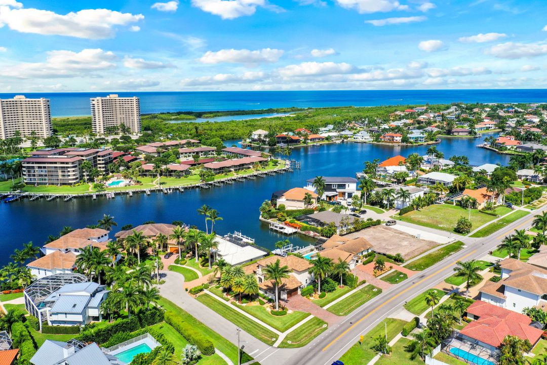 431 Swiss Ct, Marco Island, FL 34145