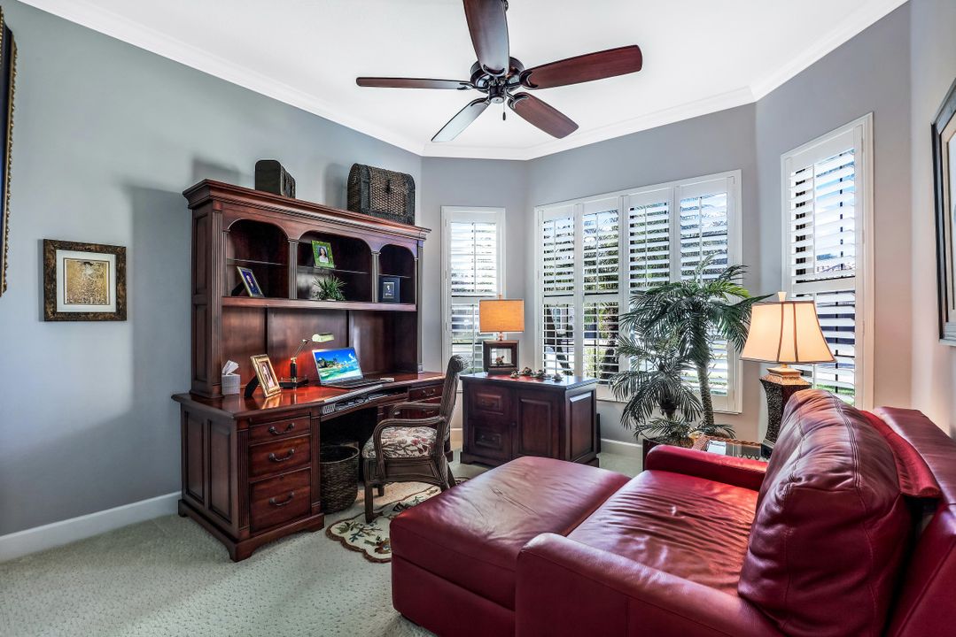 9096 Isla Bella Cir, Bonita Springs, FL 34135