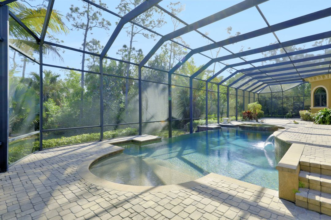 15991 Old Wedgewood Ct, Fort Myers, FL 33908