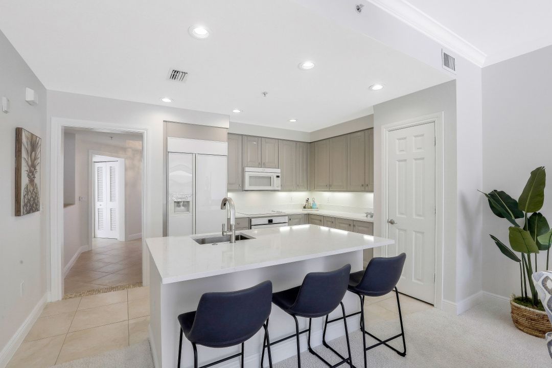 740 N Collier Blvd Unit 209 #209, Marco Island, FL 34145