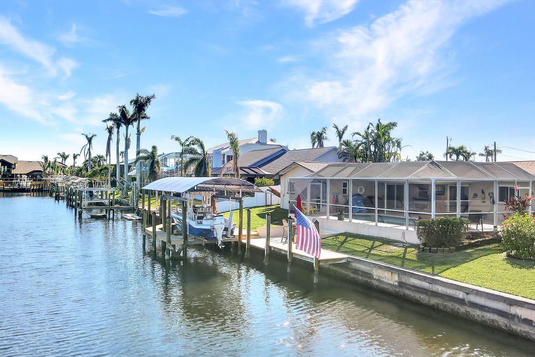 1229 SW 54th St, Cape Coral, FL 33914