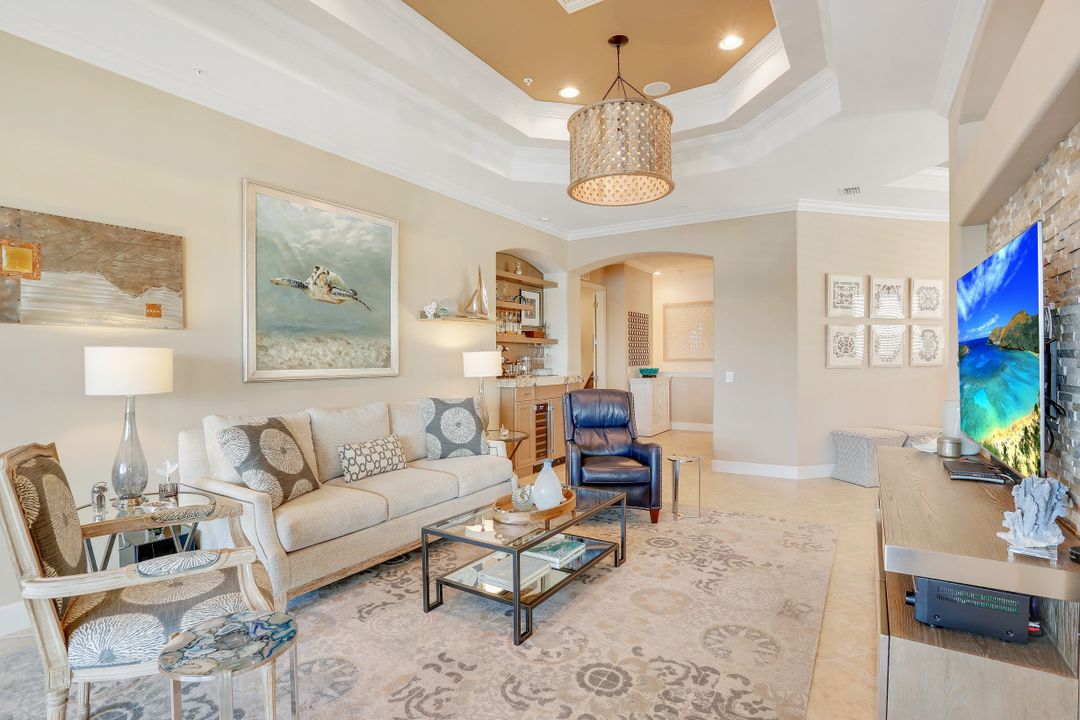 8787 Coastline Ct #201, Naples, FL 34120