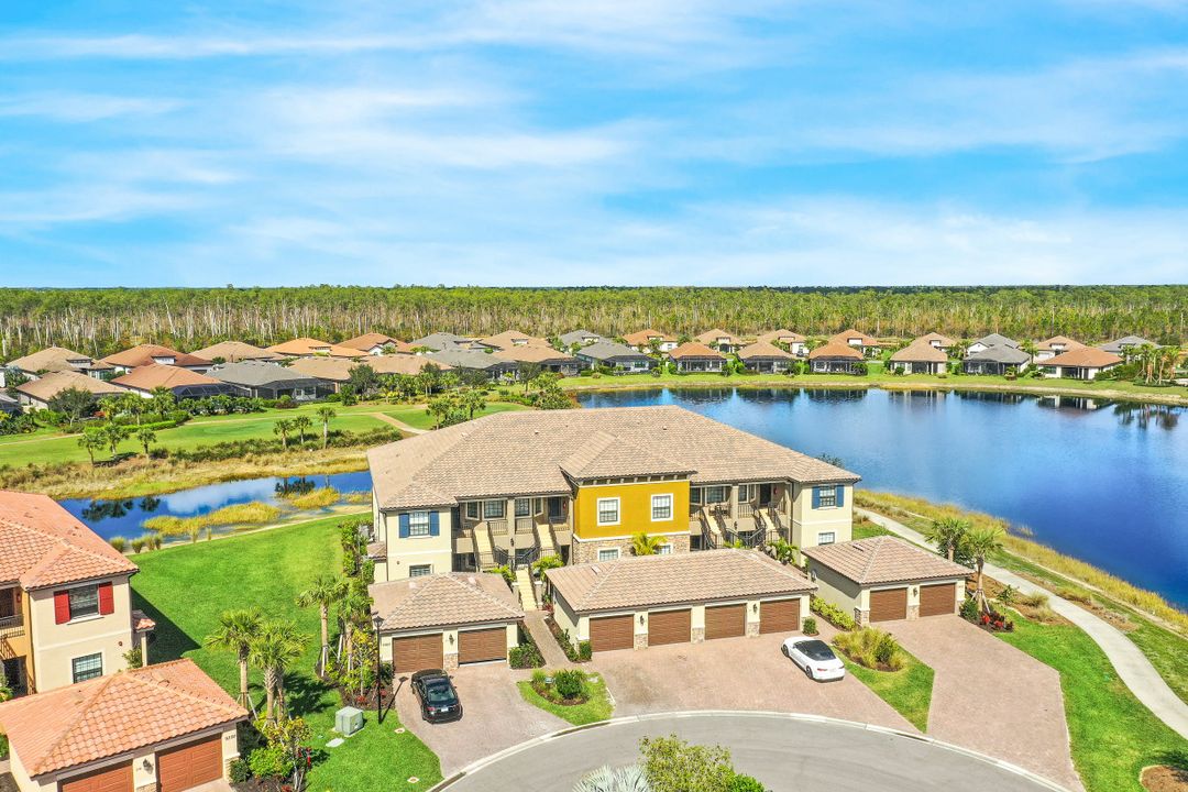 9403 Pocida Ct #101, Naples, FL 34119