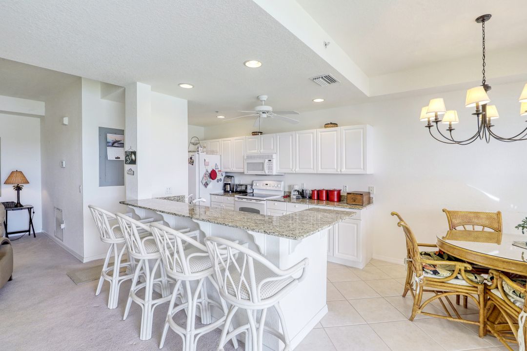 370 Stella Maris Dr N #2503, Naples, FL 34114