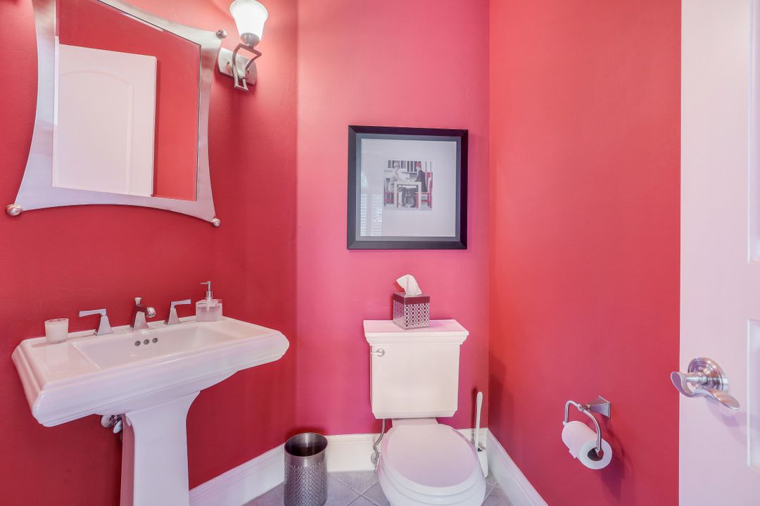 22001 Chartwell View Ct, Bonita Springs, FL 34135