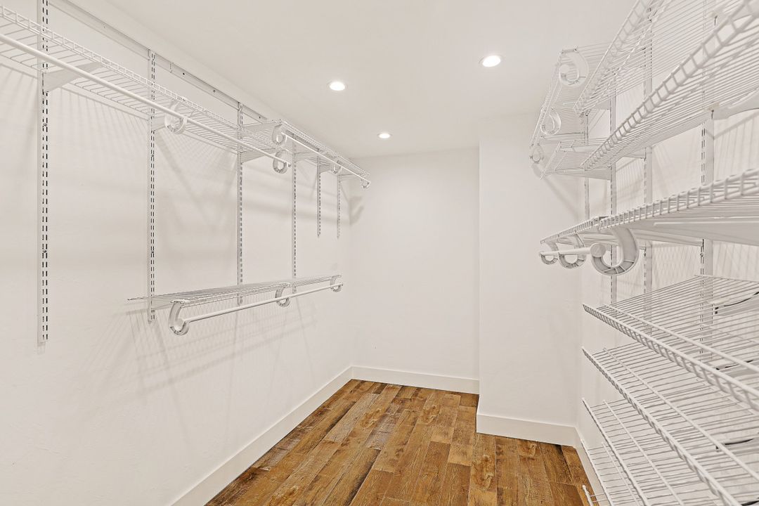 27273 Johnson St, Bonita Springs, FL 34135