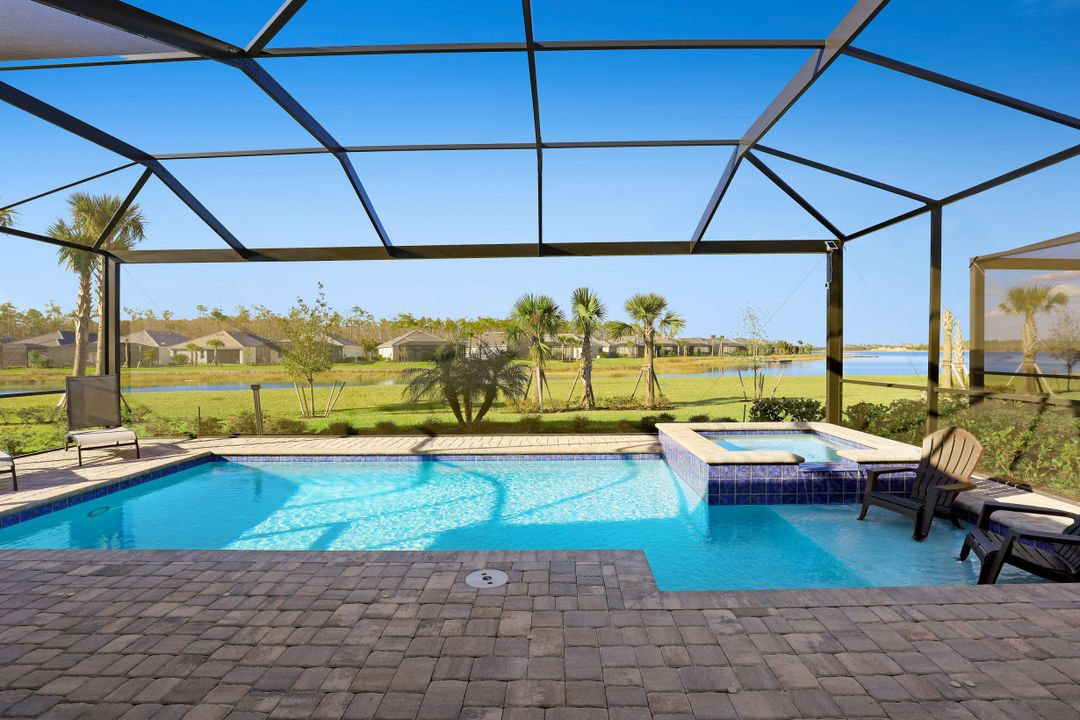 15254 Blue Bay Cir, Fort Myers, FL 33913