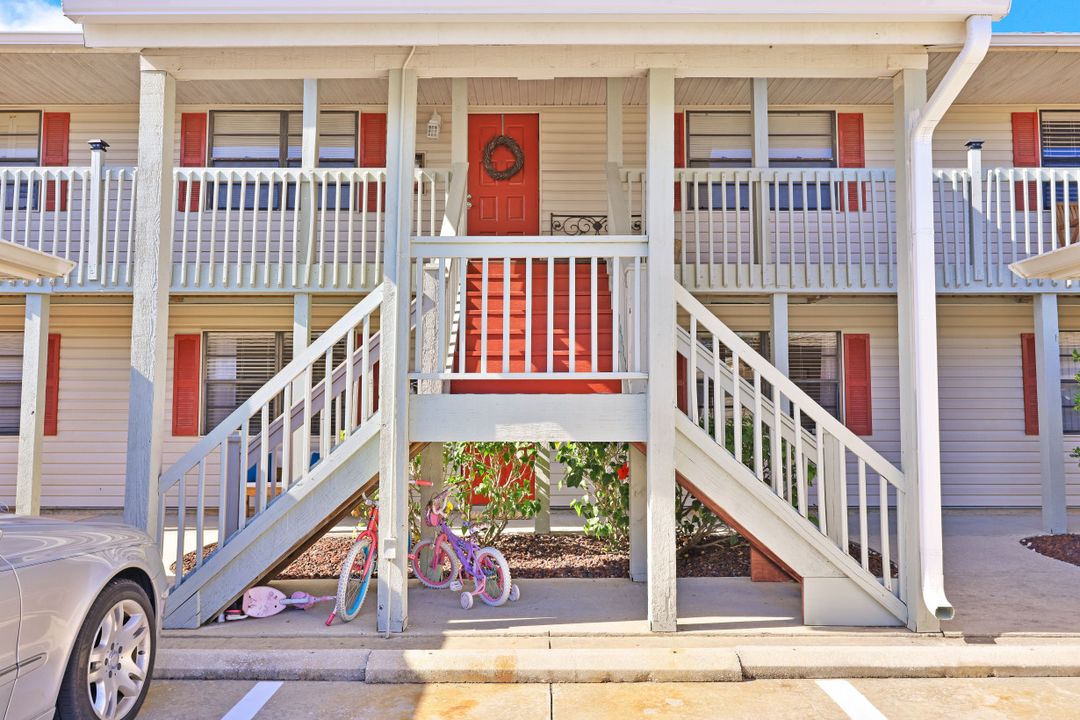 1303 SW 16th Terrace #102, Cape Coral, FL 33991