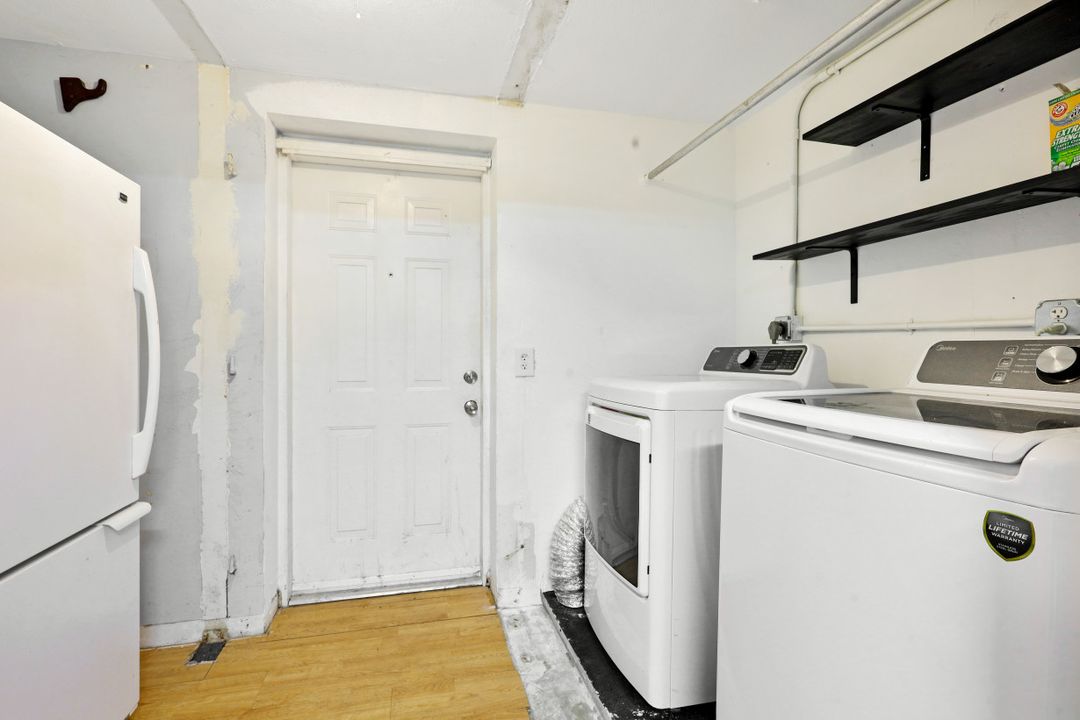 3575 Thomasson Dr, Naples, FL 34112