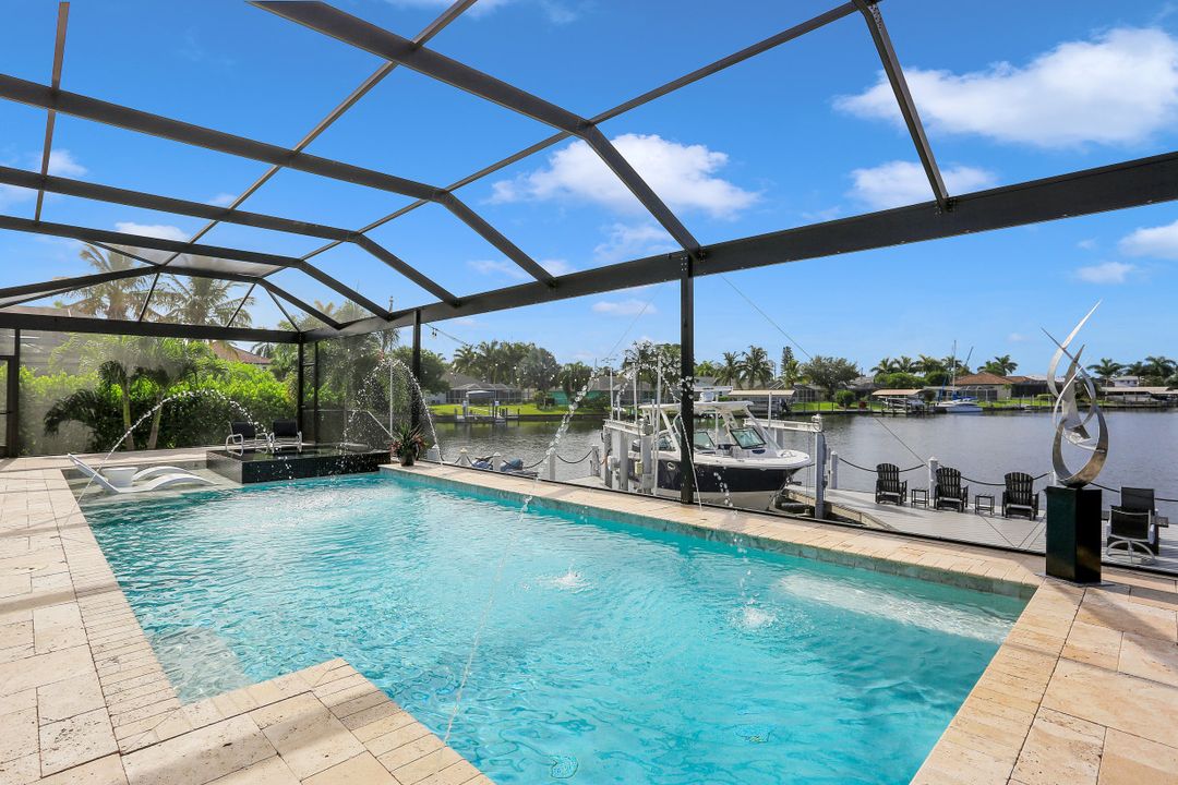 1214 El Dorado Pkwy E, Cape Coral, FL 33904