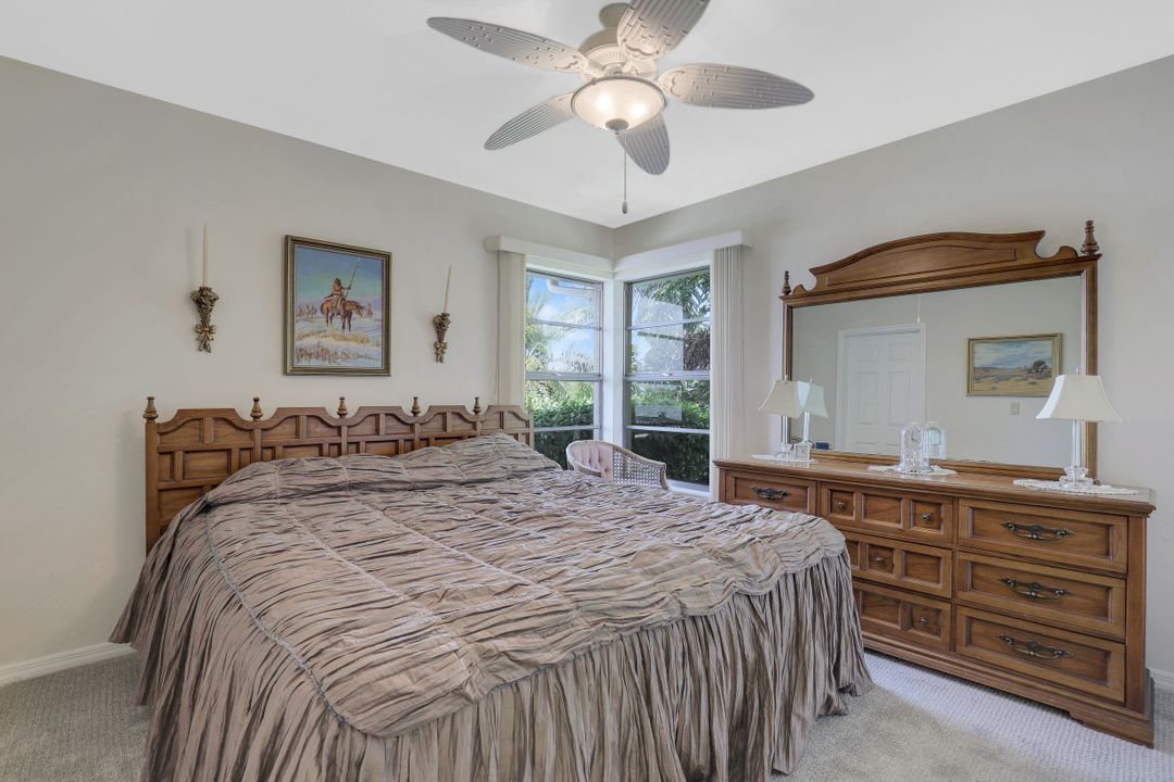 625 SW 49th Ln, Cape Coral, FL 33914