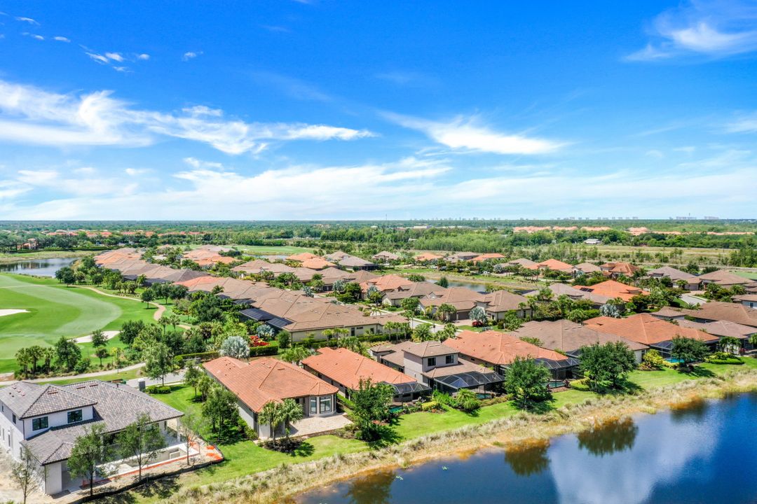 8701 Cavano St, Naples, FL 34119