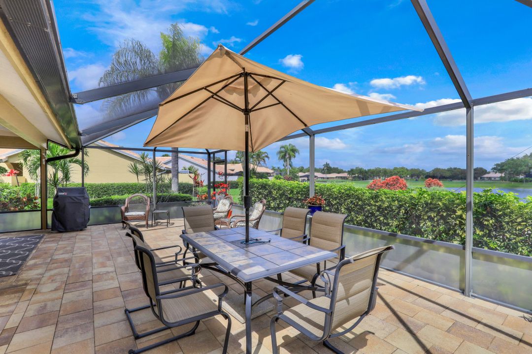 13381 Southampton Dr, Bonita Springs, FL 34135