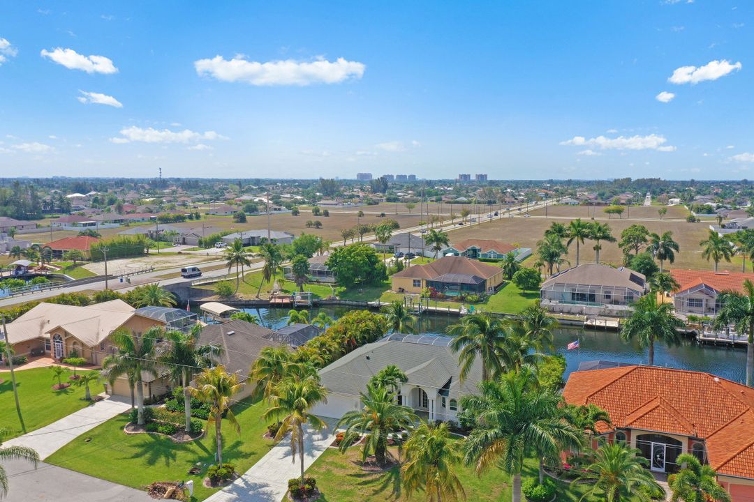 2108 SW 40th Terrace, Cape Coral, FL 33914