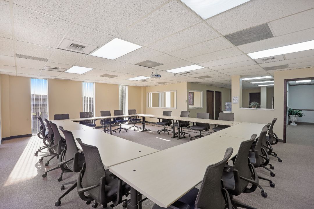 4625 North Fwy, Houston, TX 77022