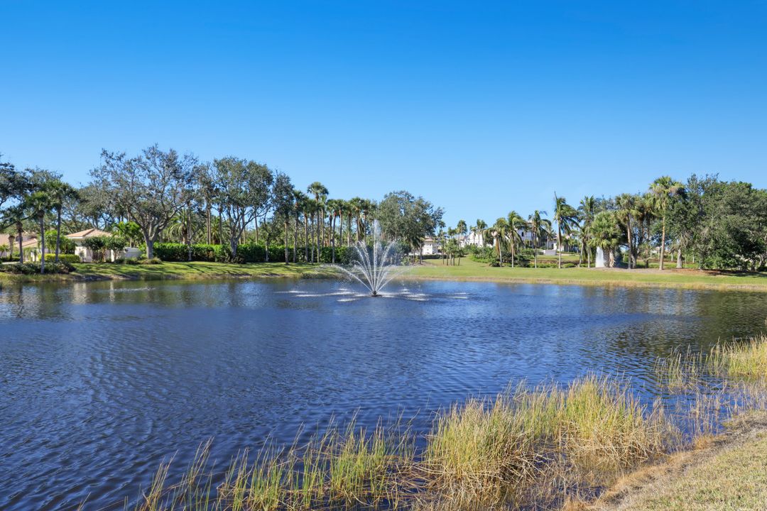 24381 Sandpiper Isle Way #204, Bonita Springs, FL 34134