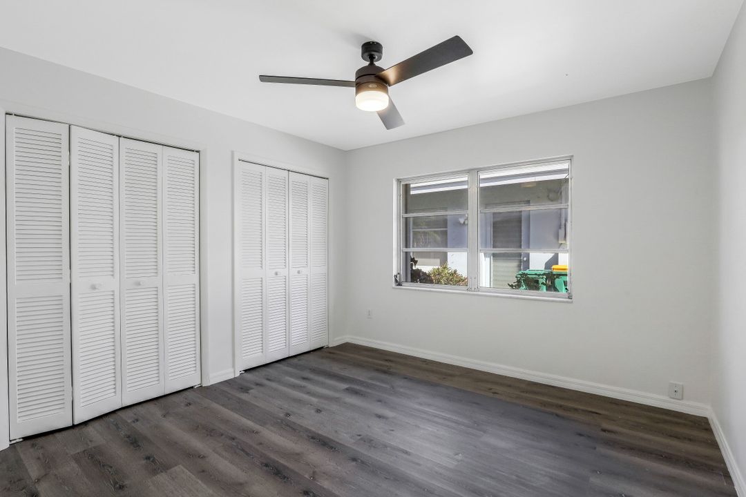 19 Crooked Ln, Naples, FL 34112