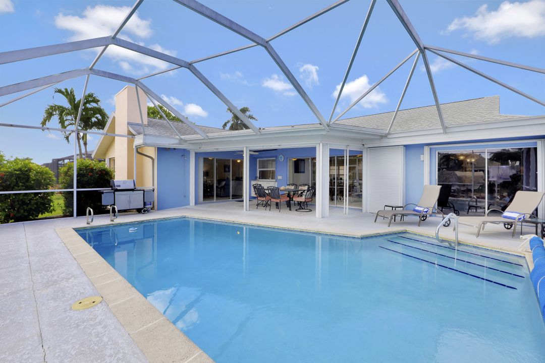 3627 SE 17th Ave, Cape Coral, FL 33904