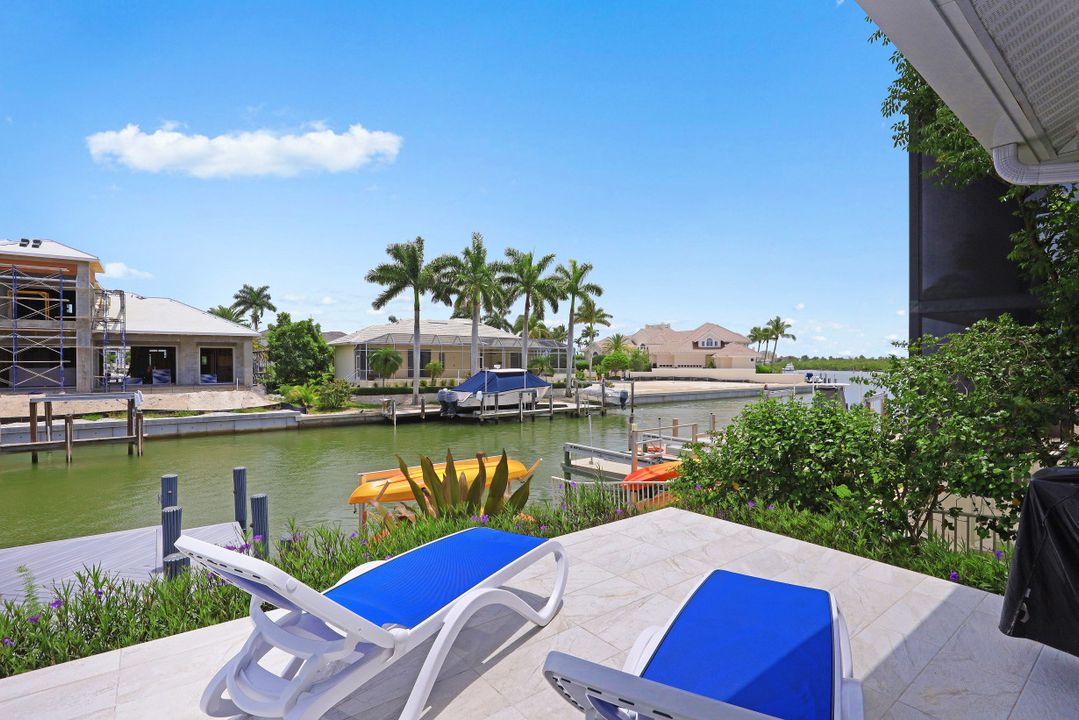 470 Maunder Ct, Marco Island, FL 34145