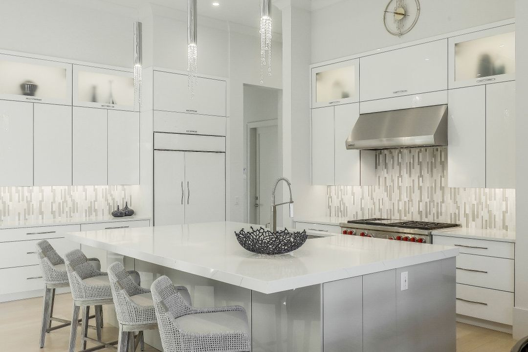 3862 Woodlake Dr, Bonita Springs, FL 34134