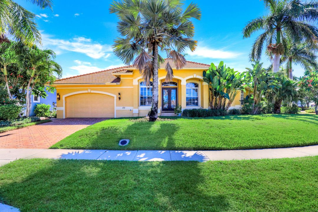 171 Geranium Ct, Marco Island, FL 34145