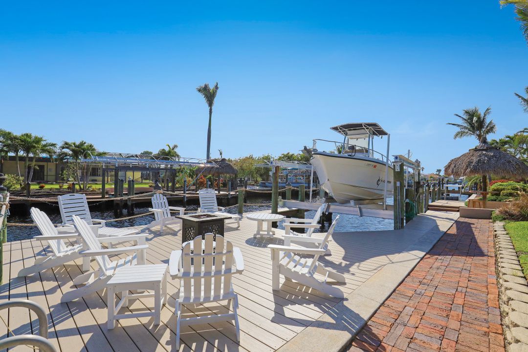 4929 SW 3rd Ave, Cape Coral, FL 33914