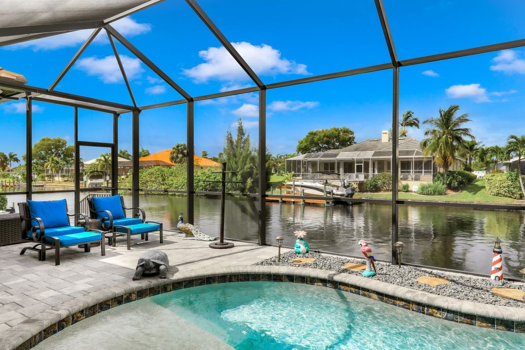 2823 SW 38th Terrace, Cape Coral, FL 33914