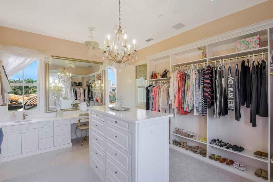 16671 Pistoia Way, Naples, FL 34110