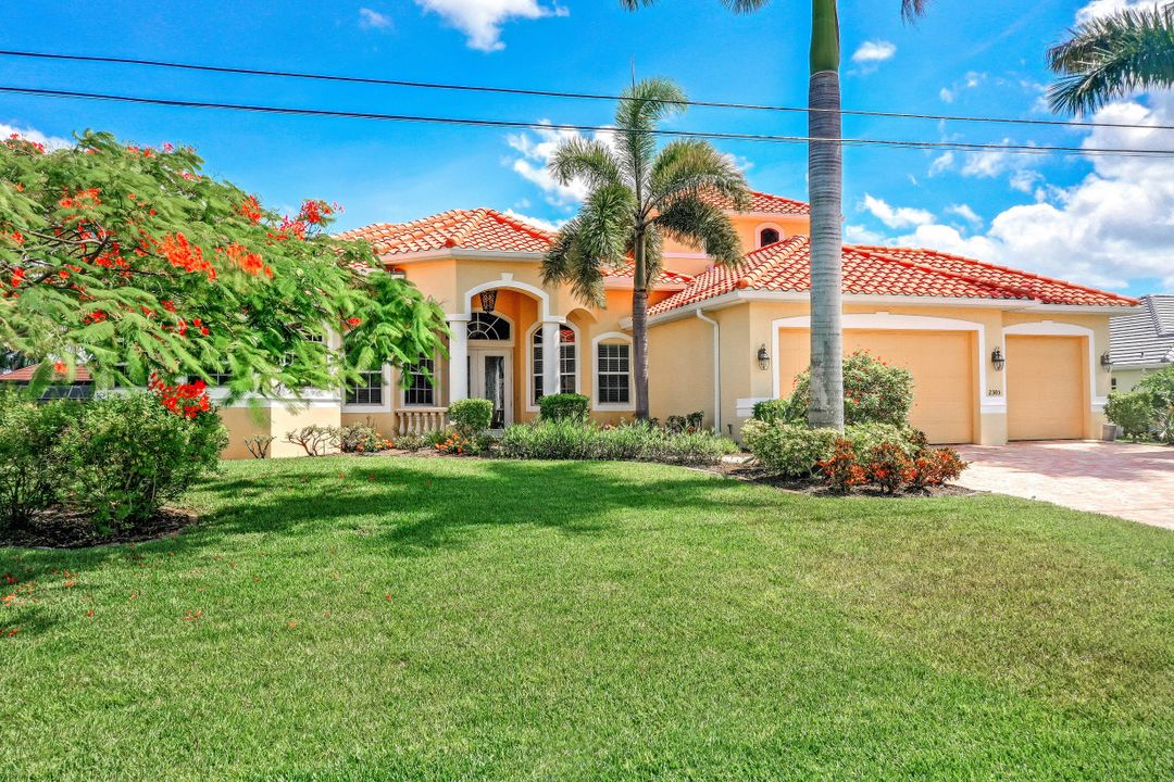 2305 SW 50th St, Cape Coral, FL 33914