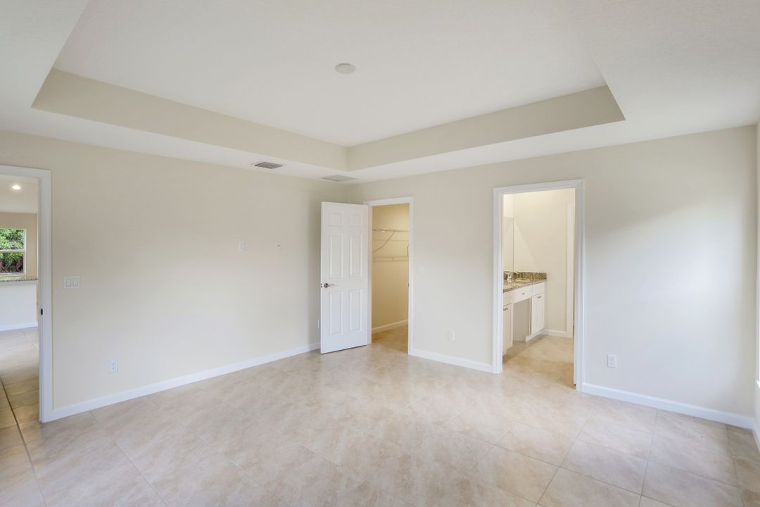 1638 Paddock St, Port St. Lucie, FL 34987