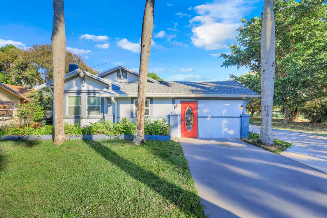 1121 Rose Ave, Fort Myers, FL 33916