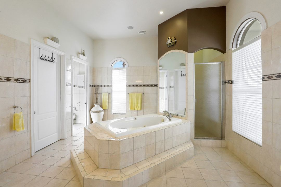 839 Newell Terrace, Marco Island, FL 34145