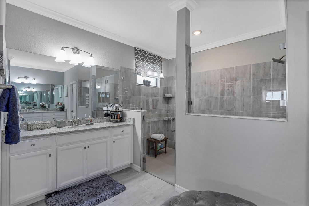 17528 Ashcomb Way, Estero, FL 33928