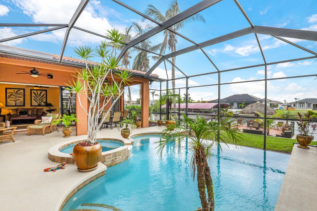 2234 SE 20th Pl, Cape Coral, FL 33990