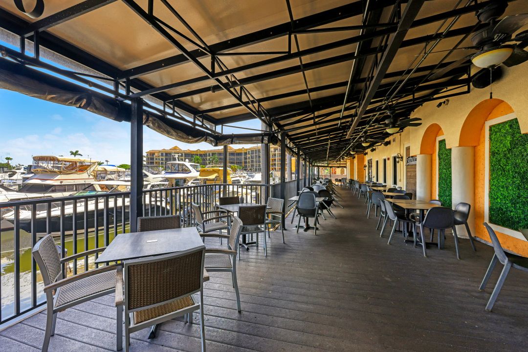 5781 Cape Harbour Dr #605, Cape Coral, FL 33914