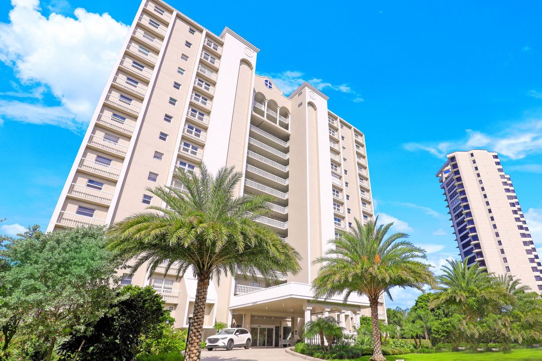 5501 Heron Point Dr #1203, Naples, FL 34108