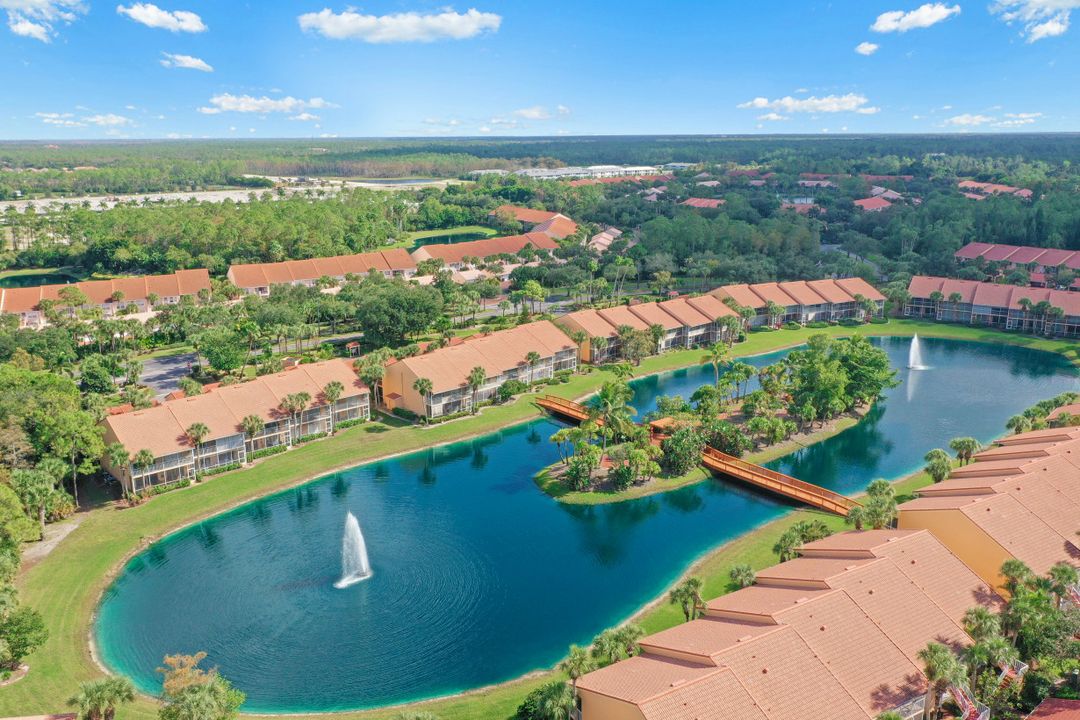 1615 Windy Pines Dr #5, Naples, FL 34112